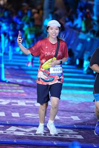 BIB: 4409
                            <button type="button" onclick="openModal(26262007)" class="btn btn-primary btn-sm float-right btn-popup" data-toggle="modal" data-target=".modal-high-quality">
                        <i class="fas fa-shopping-cart"></i> Add to Cart
                    </button>
                                            <button type="button" onclick="isThisMe(26262007, true)" class="btn btn-success btn-sm float-right btn-popup btn-isme hidden" data-toggle="tooltip" data-placement="bottom" title="นี่คือรูปของคุณใช่ไหม คลิกที่นี่เพื่อเอาเข้าอัลบั้ม">
                        <i class="fas fa-plus"></i> Add to album
                    </button>
                    <button type="button" onclick="isThisMe(26262007, false)" class="btn btn-warning btn-sm float-right btn-popup btn-isnotme hidden">
                        <i class="fas fa-ban"></i> Remove from album
                    </button>